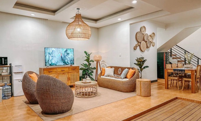North Legian Villa | Spectacular 3BR w/Pool Villa Sriwedari in Central Seminyak