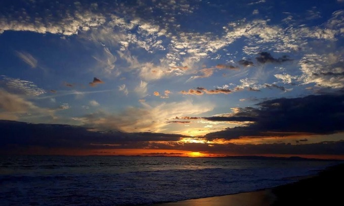 Palo Grande Apartamento | Spectacular beachfront apartment, Spacious terrace with an unparalleled view.