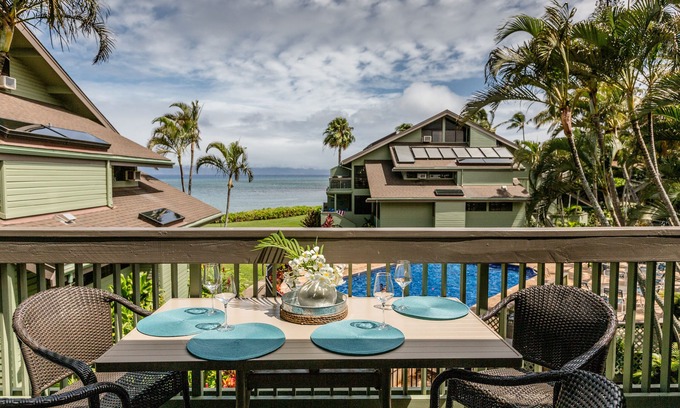 Kahana Casa | Spectacular, fully renovated 3-Bedroom Oceanfront Townhome in Kahana