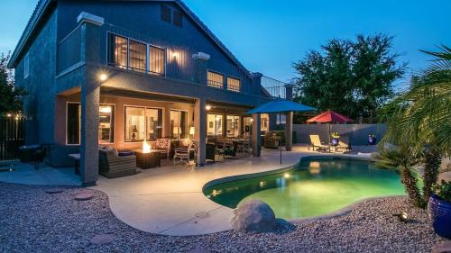 Superstition Springs Casa | Spectacular Golf Course Home with Pool and Views