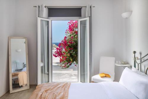 Kalafatis Villa | Spectacular Kalafatis Villa 8 Bedrooms Villa Vibhu Private Jacuzzis & Infinity Pool