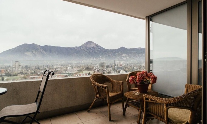 Vitacura Apartamento | Espectacular vista a la montaña de 1 dormitorio en Las Condes, cerca del Parque Arauco