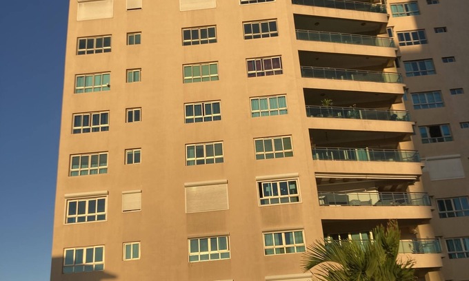 Santo Domingo Apartamento | Espectacular vista al mar en cómodo y moderno apto
