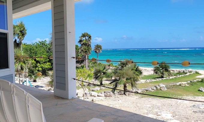 Port Howe Casa | Espectacular casa frente al mar con una hermosa playa de arena aislada.