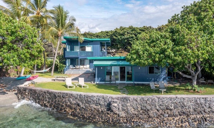 Puako Cabaña | Spectacular Oceanfront Puako Cottage