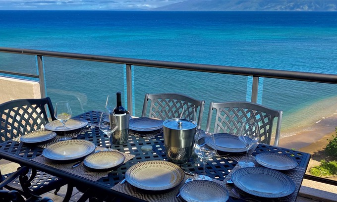 Kahana Casa | Spectacular Oceanfront Penthouse, New $200,000 Remodel, AC 2700 Sq Ft, sleeps 10