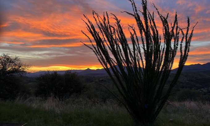 Nogales Casa | spectacular sunsets and 360 degree views