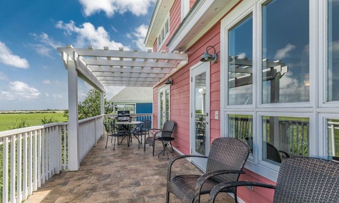 Oceanmarsh Subdivision Casa | Spectacular Views from Luxury House on Gated Barrier Island