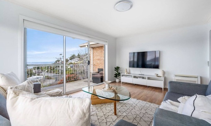 Sandy Bay Apartamento | Spectacular View Modern Comfort