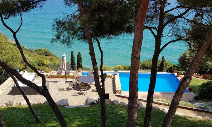 Tamarit Casa | Espectacular villa frente al mar mediterraneo