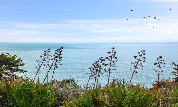 Gizzeria Apartamento | Spend a relaxing vacation in this charming vacation apartment very close to the beach.