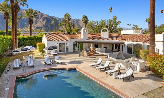 Uptown Design District Casa | Movie Colony Estate Home! Tennis Court! Pool! Pool Table!