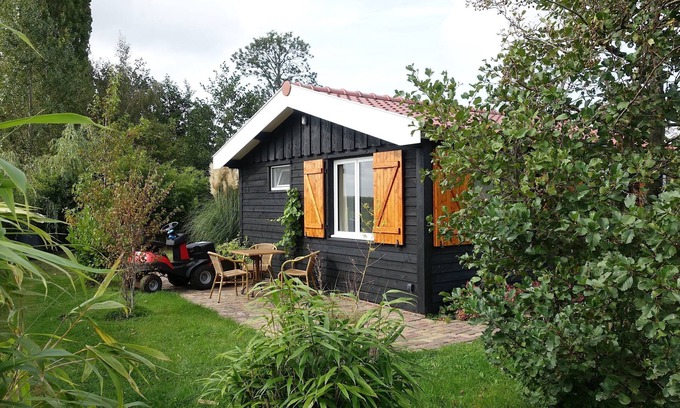 Vriezekoop Cabaña | Pase la noche en el agua en Tiny House / Trekkershut Comfort / Mini Bungalow