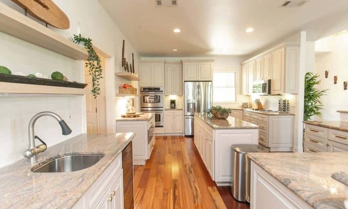 Spicewood Casa | Spicewood Lodge W/pool, Hottub