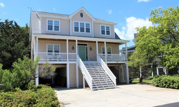 Manteo Casa | Spinnaker Village 25 | Hot Tub | Near Boat Slip | Covered Parking