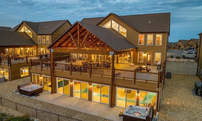 Kimberling City Cabina | Splash Mountain Mansion: The Dream Family Getaway!