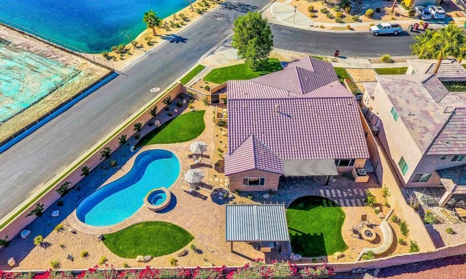 Terra Lago Casa | Splash-Tastic Fun House