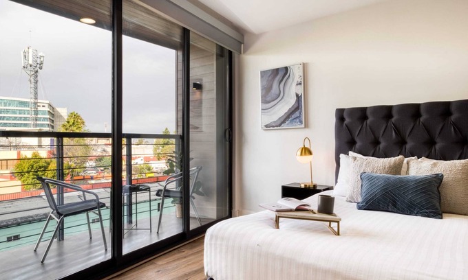 Tijuana Apartamento | Splendid Apt w/PVT Balcony: Gym+Lounge/Business Center