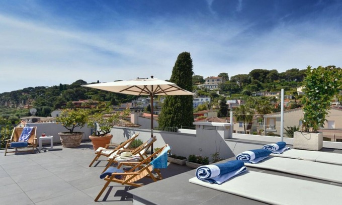 Cap-Ferrat Apartamento | Espléndido triplex de 3 dormitorios con hermosa terraza con vistas al mar, centro del pueblo