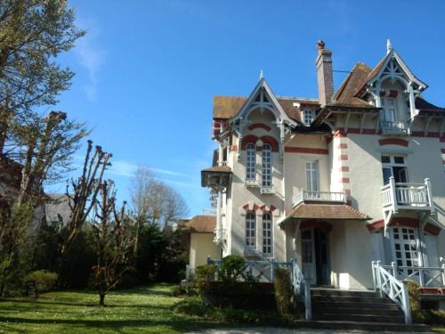 Deauville City Centre Villa | Splendid Villa in the heart of Deauville
