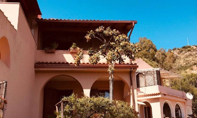 Eden Rock Villa | Espléndida Villa cerca de Chia, Pula, Domus de Maria, sur de Cerdeña Forte Village