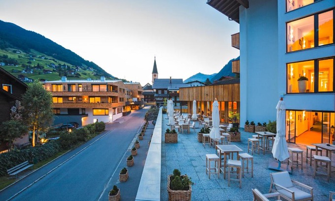 Gaschurn Hotel | Sporthotel Chalet