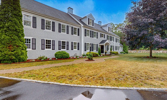 West Barnstable Casa | Sprawling dog-friendly lake estate with pool, patio, fire pit, games, & views