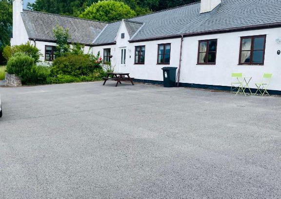Conwy Casa | Spring & Haven