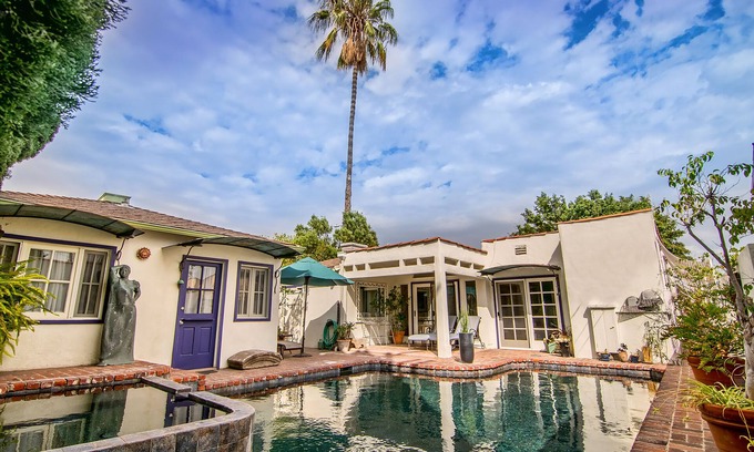 Beverly Grove Casa | ¡VENTA DE PRIMAVERA! ¡Tarifas bajas para las fechas de primavera! Oasis privado en medio de LA Action