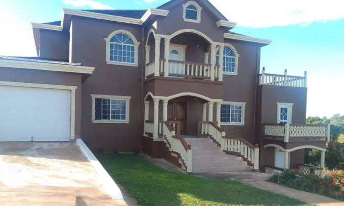 Spur Tree Casa | Spurtree Home Away Villa's #3