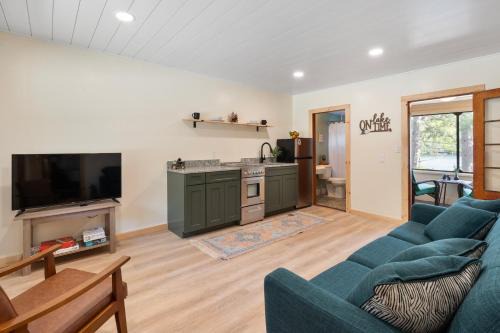 Holderness Casa | Squam Waterfront 2 bed 2 bath (Suite 3)