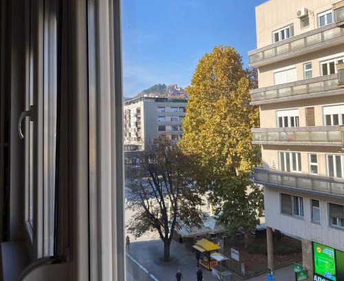 Uzice Apartamento | Square View Apartment