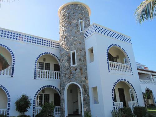 Puerto Galera Casa | Squares Beachside Apartments