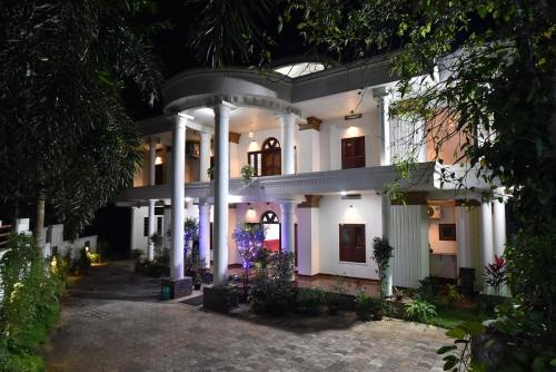 Thalassery Casa | Sreedevi Gardens