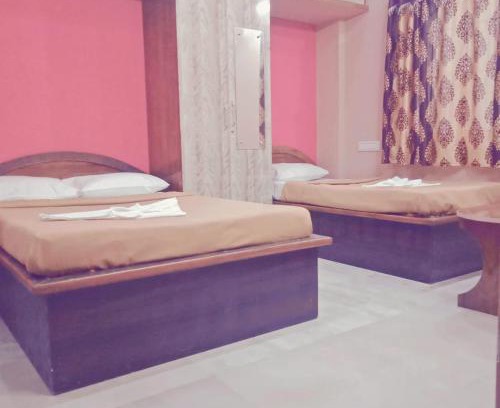 Mysore Cabina | Sri Sapthagiri comfort