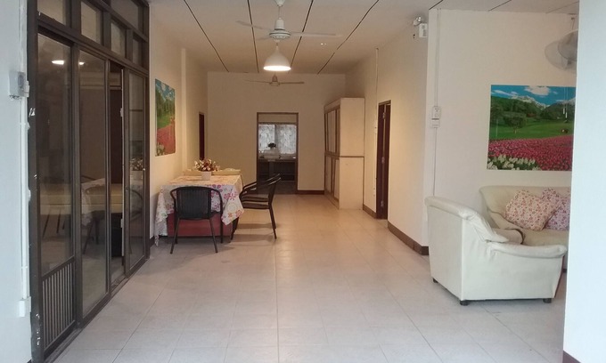 Udon Thani Casa | Srisin Guesthouse