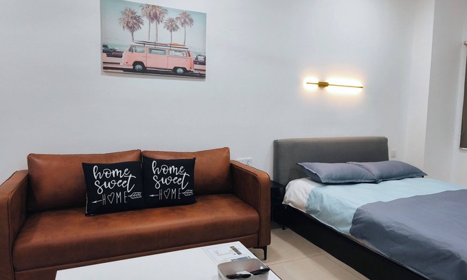 Subang Jaya Apartamento | SS15 Courtyard Sunway Studio Google TV Netflix 100m to LRT