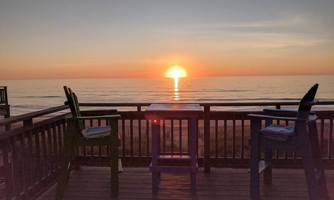 Kill Devil Hills Condominio | SS9 Raynorshine by First Flight Rentals