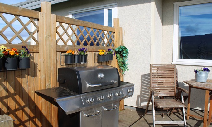 Egilsstadir Casa | Stóri-Bakki Guesthouse with hot tub