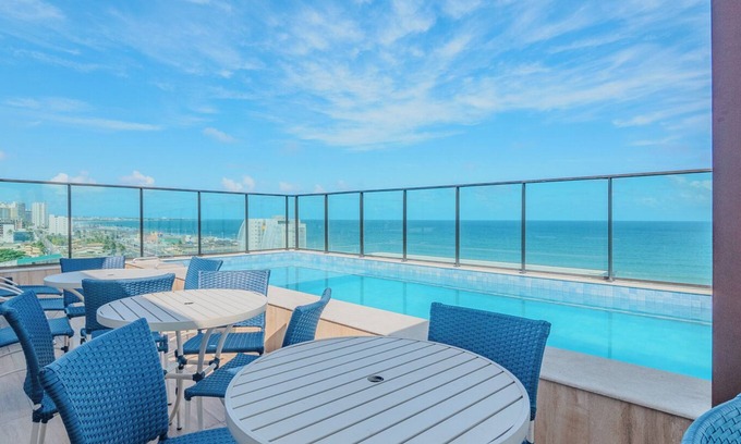 Boca do Rio Apartamento | Stúdio com Wi-Fi próximo do mar com vista incrível