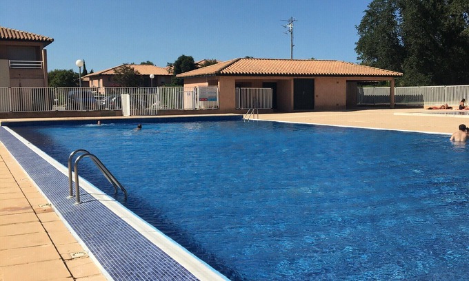 Saint-Cyprien Plage Chalet De Esquí | Magnífica casa residencial St Cyprien con piscina