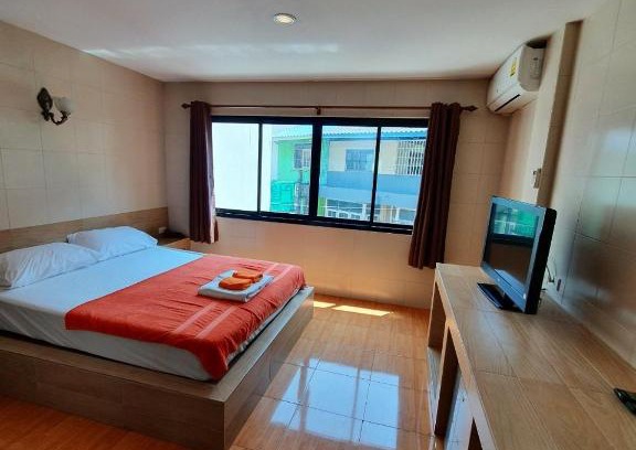 South Pattaya Cama Y Desayuno | ST HOUSE PATTAYA HOTEL
