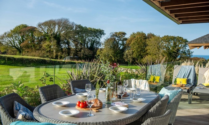 St Ives Cabaña | St Ia, Tregenna Castle - A house overlooking St Ives Bay