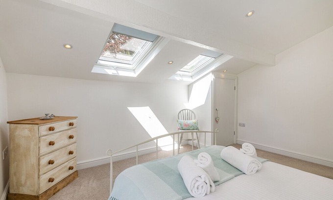 Penistone Casa | St. John's Cottage, PENISTONE