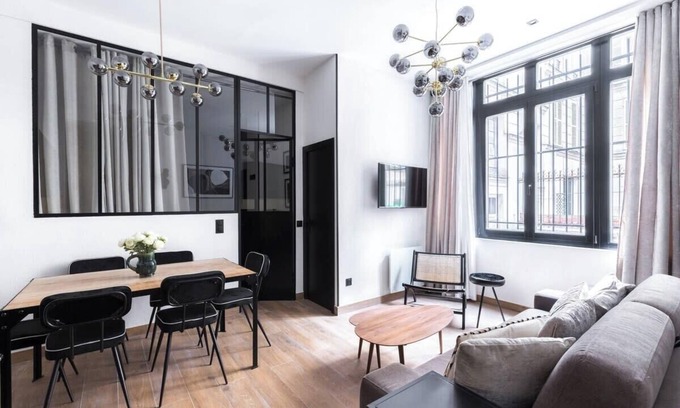 L'Europe Apartamento | St-Lazare/Pigalle Luxury & Design Apartment 6P/2BR