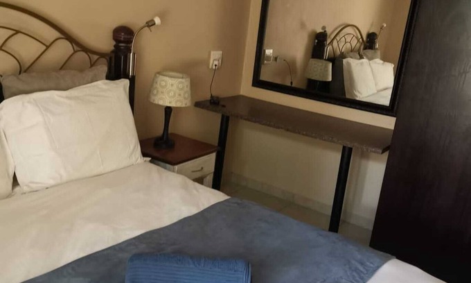 St. Lucia Cabina | St Lucia Safari Lodge Family Unit