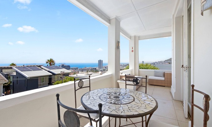 Fresnaye Apartamento | St Patricks 8 - Dos Habitaciones Piso, Capacidad 4