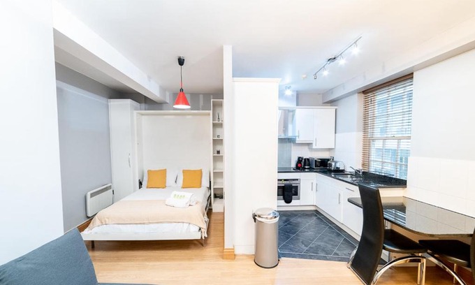 Cheap Apartamento | (St' Paul Cathedral) London Studio Apartment