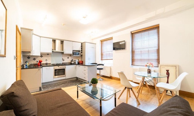 Cheap Apartamento | [St.Paul's Cathedral] Modern Apartment City of London
