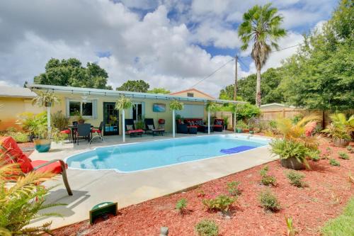 Disston Heights Casa | St Petersburg Home with Tropical Yard and Pool!